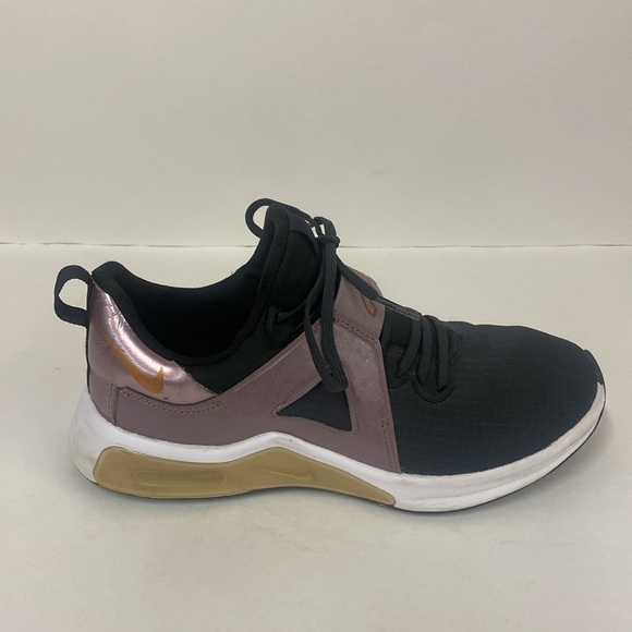 Womens Nike Air Max Bella TR.  Smoke dark gray and metallic copper.Size 7.5 - Picture 4 of 8